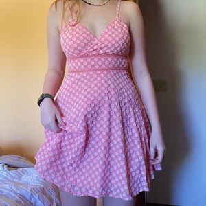 Francesca’s floral dress // pink